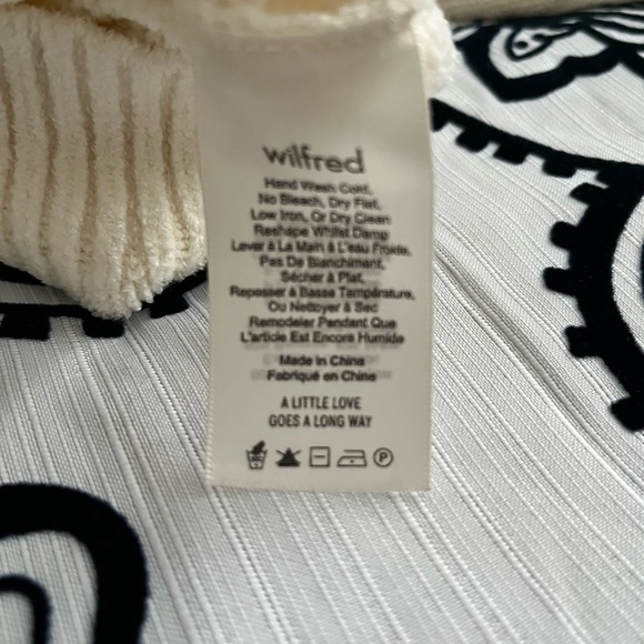 Aritzia Wilfred Sweater Ecru Size Large. - Picture 6 of 12